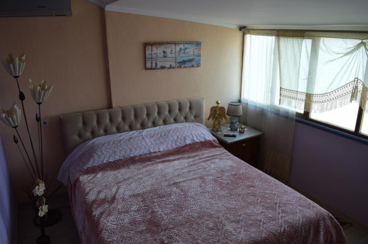 Inn Korca, Center City Apartament Buitenkant foto